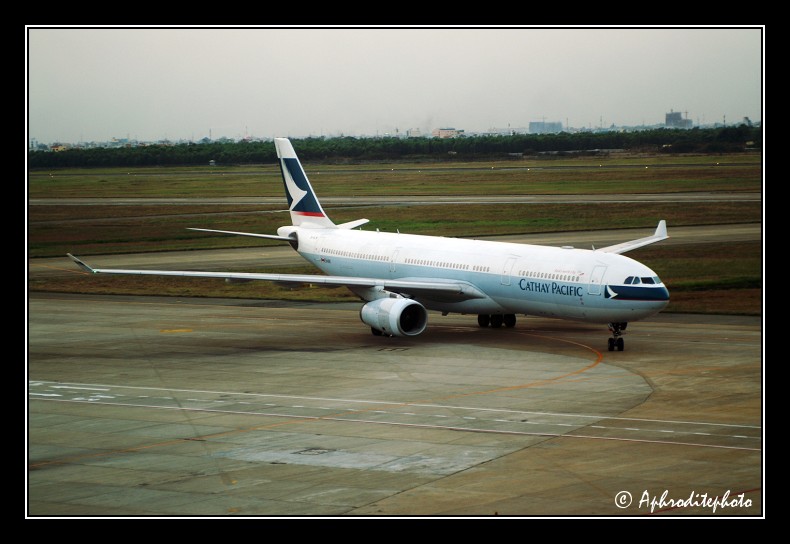 Cathay Pacific - Airbus A330-343